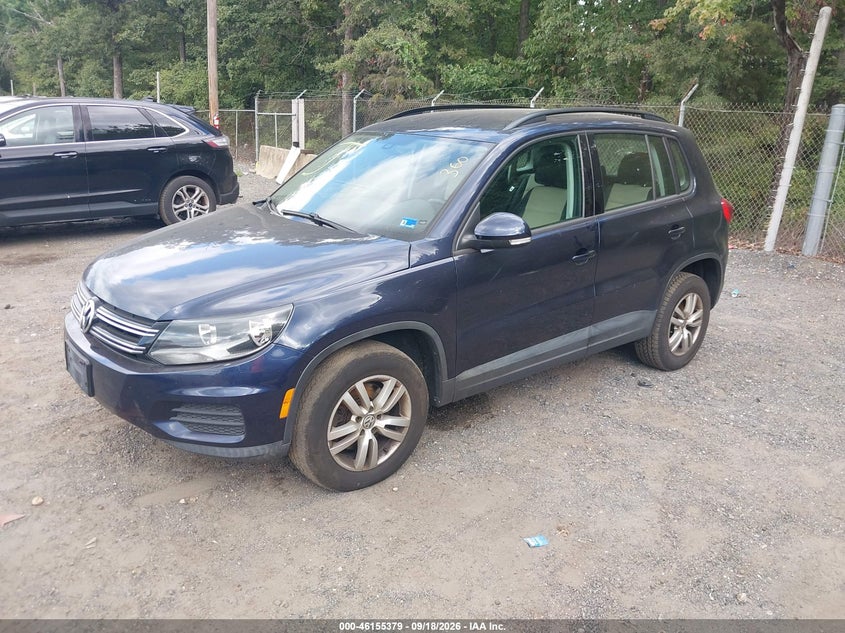 2016 VOLKSWAGEN TIGUAN auction photo 2