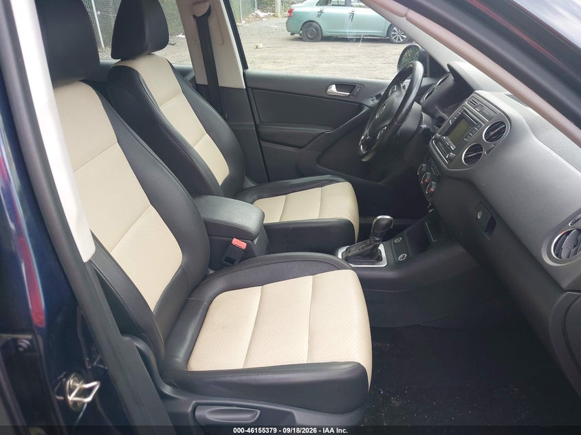 2016 VOLKSWAGEN TIGUAN auction photo 5