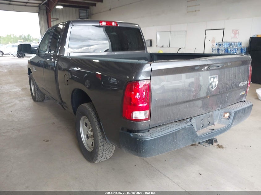 Vin: 1c6rr7fg1hs820377, lot: 46655471, ram 1500 tradesman  4x4 6'4 box 20173