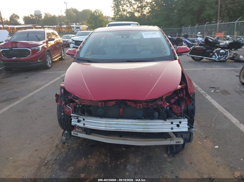 TOYOTA PRIUS - zdjęcie 12