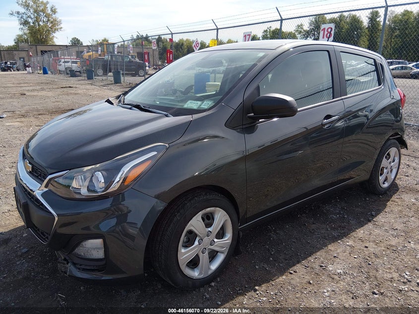 2020 Chevrolet Spark, Перед і зад, IAAI, VIN KL8CB6SAXLC465414 — фото 2