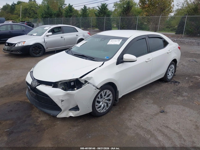 TOYOTA COROLLA - zdjęcie 2