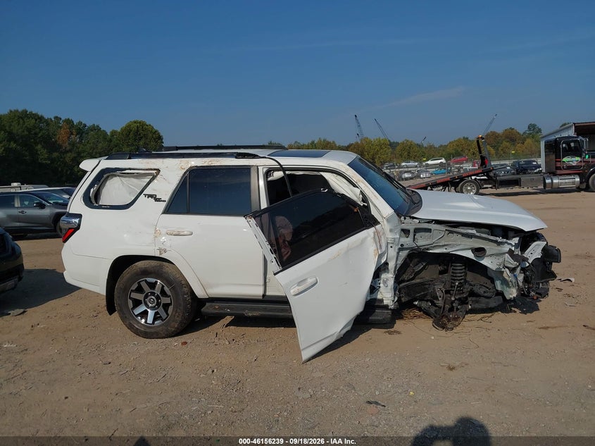 TOYOTA 4RUNNER - zdjęcie 13