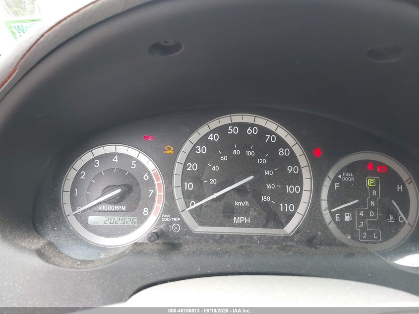 2005 TOYOTA SIENNA auction photo 7