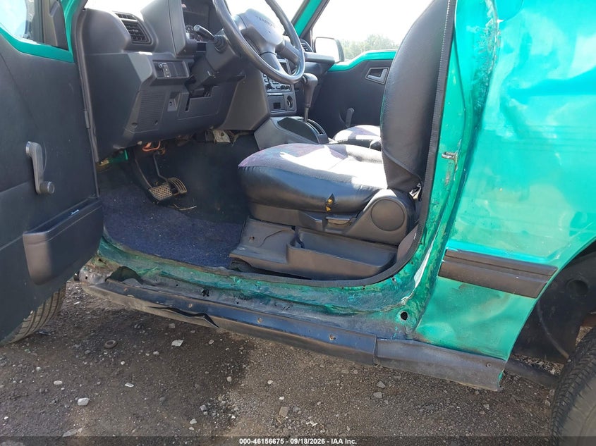 GEO TRACKER 1994 VIN 2CNBJ18U8R6924656