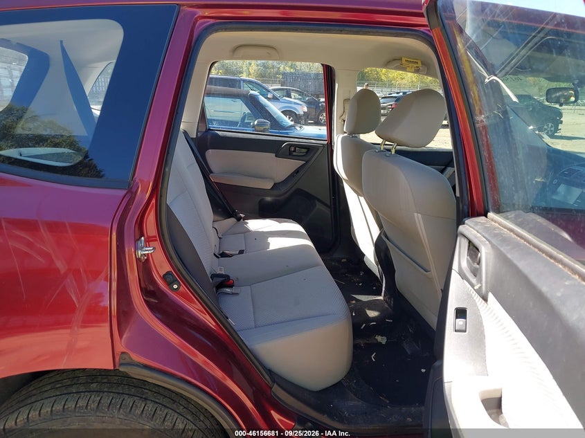 SUBARU FORESTER 2018 VIN JF2SJAAC2JG428604