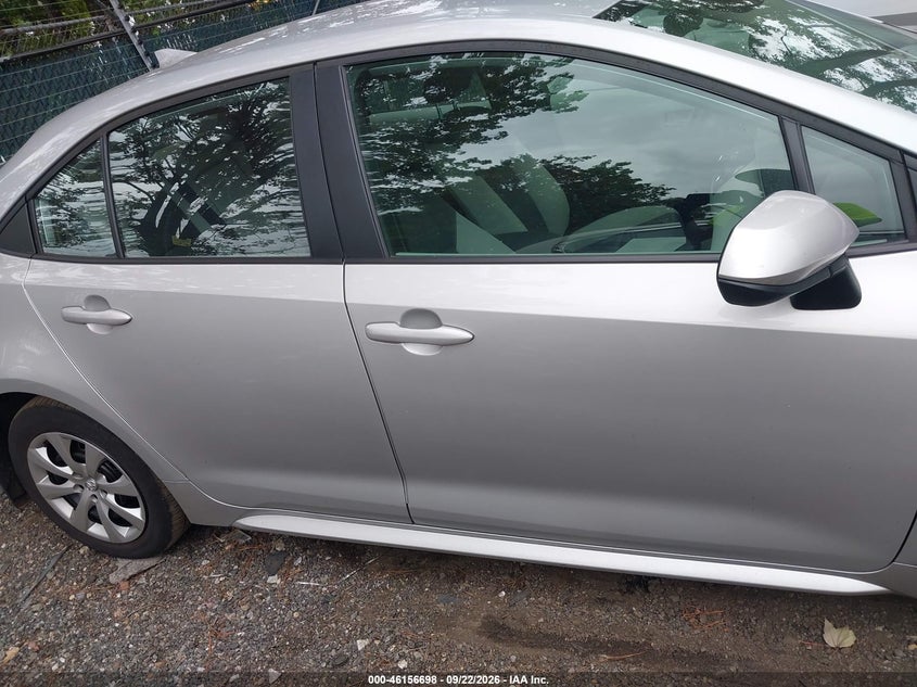 2024 TOYOTA COROLLA LE · Фото 13