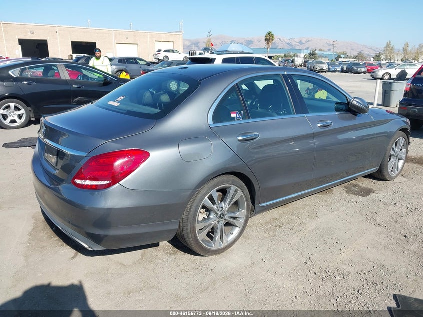 Vin: 55swf4jb2ju277556, lot: 46656572, mercedes-benz c 300 20184