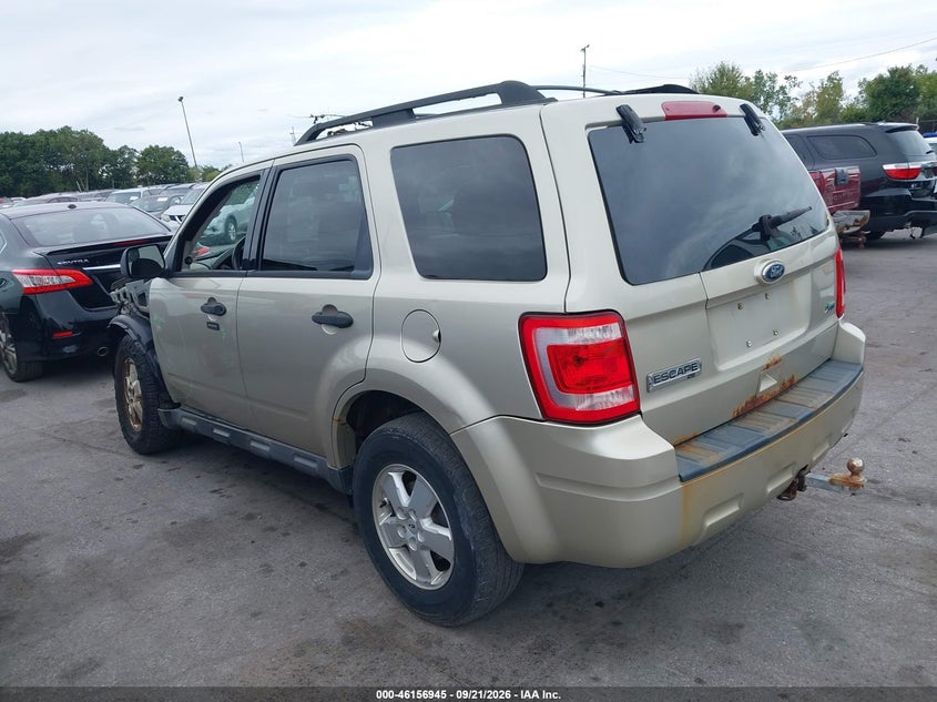 Vin: 1fmcu9dg8aka45993, lot: 46656744, ford escape xlt 20103
