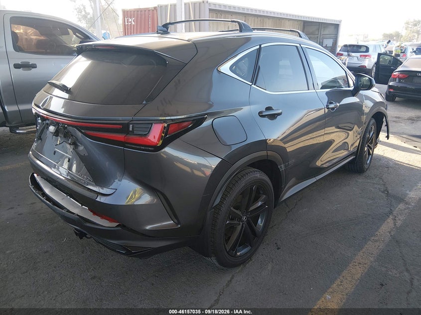 LEXUS NX 450H+ - zdjęcie 4