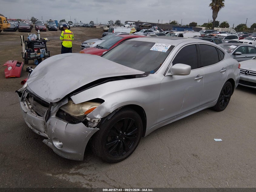Vin: jn1by1ap5bm323400, lot: 46656942, infiniti m37 20112