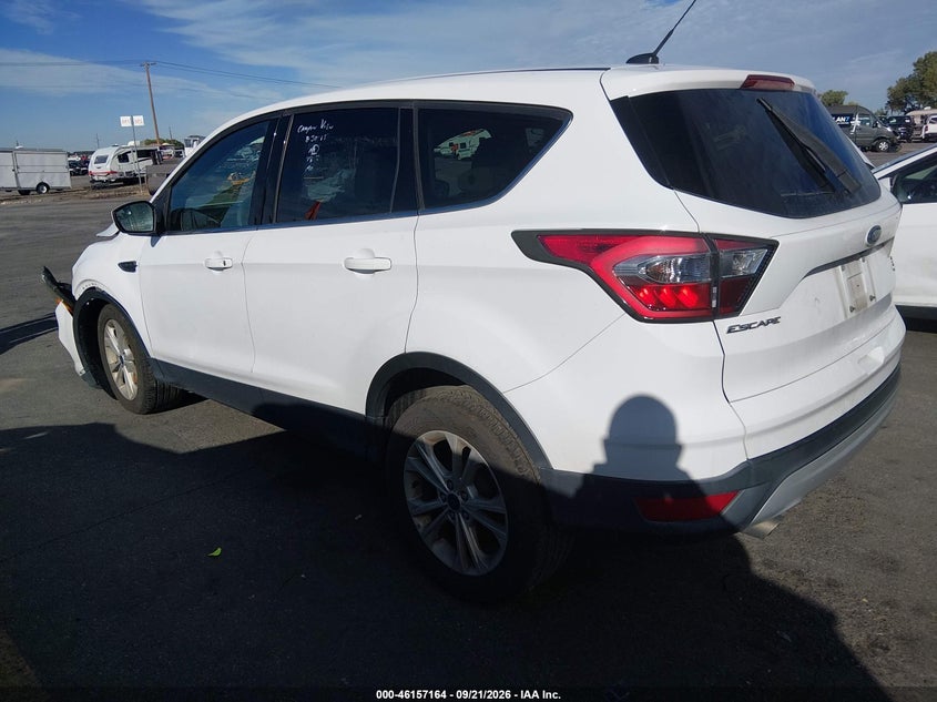 Vin: 1fmcu9g98hub46303, lot: 46656963, ford escape se 20173