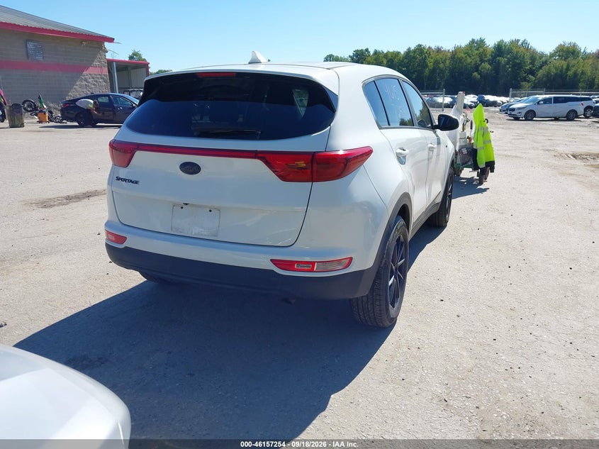 Vin: kndpmcac6h7071008, lot: 46657053, kia sportage lx 20174