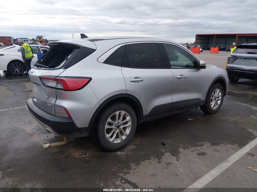 Vin: 1fmcu9g6xlua33306, lot: 46657080, ford escape se 20204