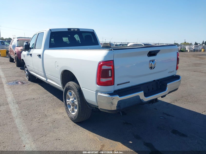 Vin: 3c6ur5jl1rg395299, lot: 46657186, ram 2500 big horn  4x4 8' box 20243