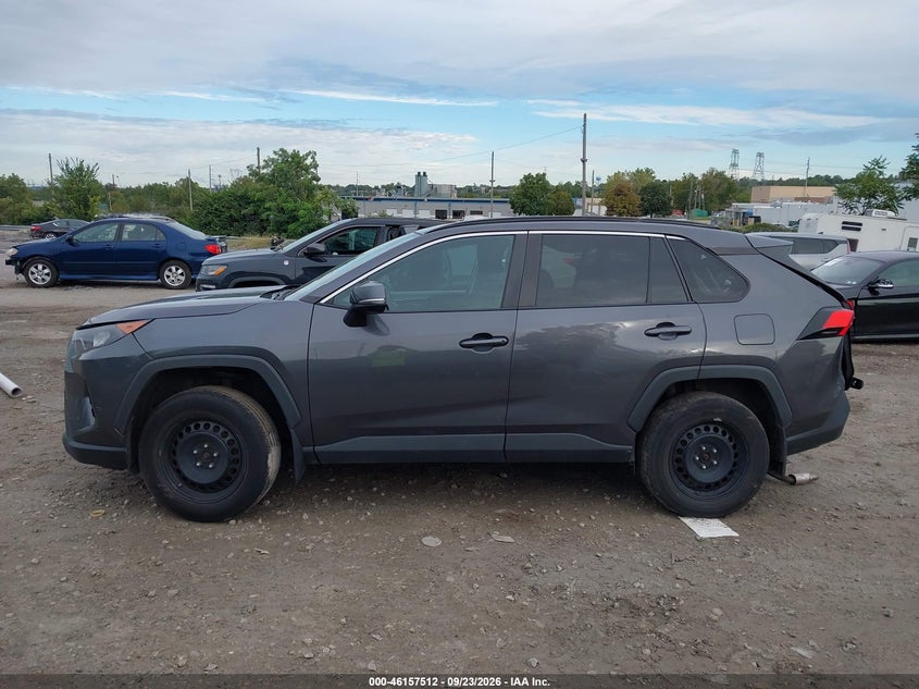 TOYOTA RAV4 - zdjęcie 14