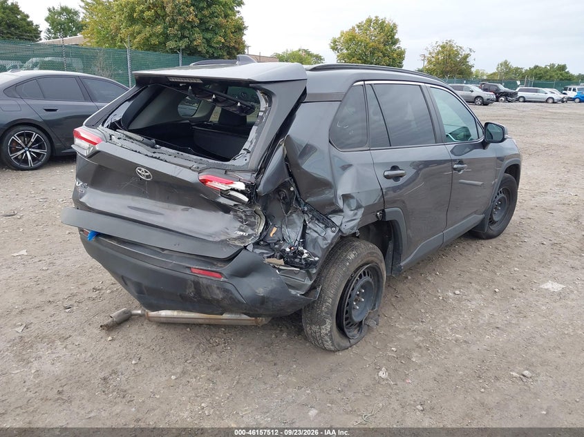 TOYOTA RAV4 - zdjęcie 4