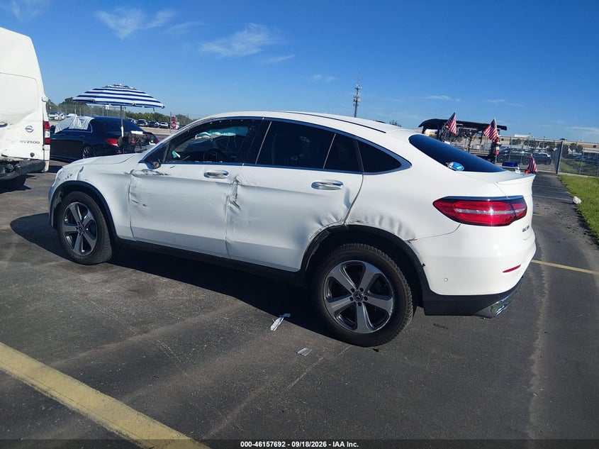 MERCEDES-BENZ GLC 300 COUPE - zdjęcie 3