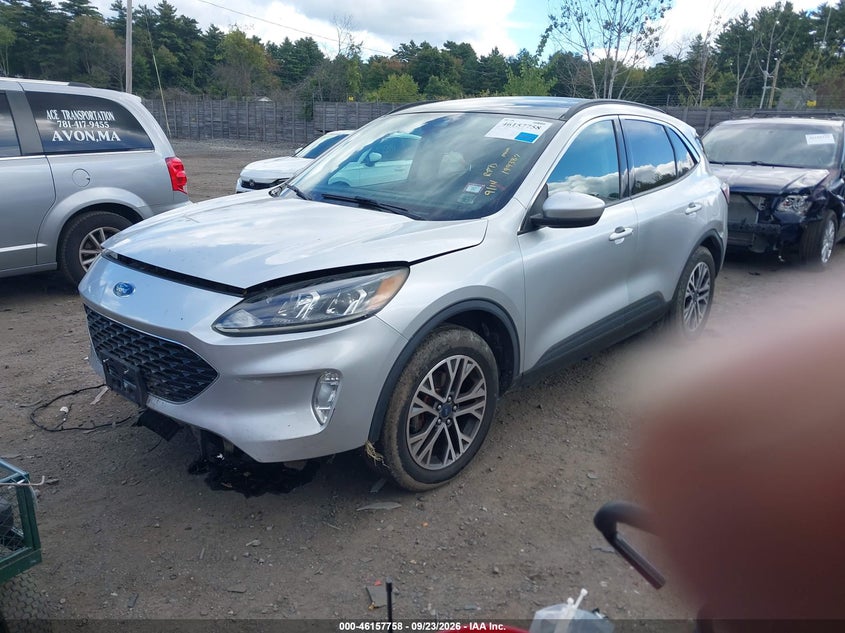Vin: 1fmcu9h68lua13246, lot: 46657557, ford escape sel 20202