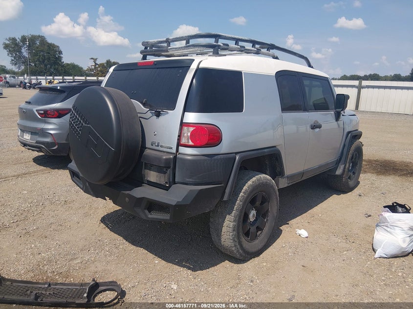 TOYOTA FJ CRUISER 2007 VIN JTEBU11F470097229