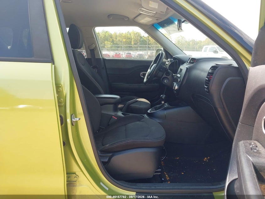 2016 KIA SOUL auction photo 5