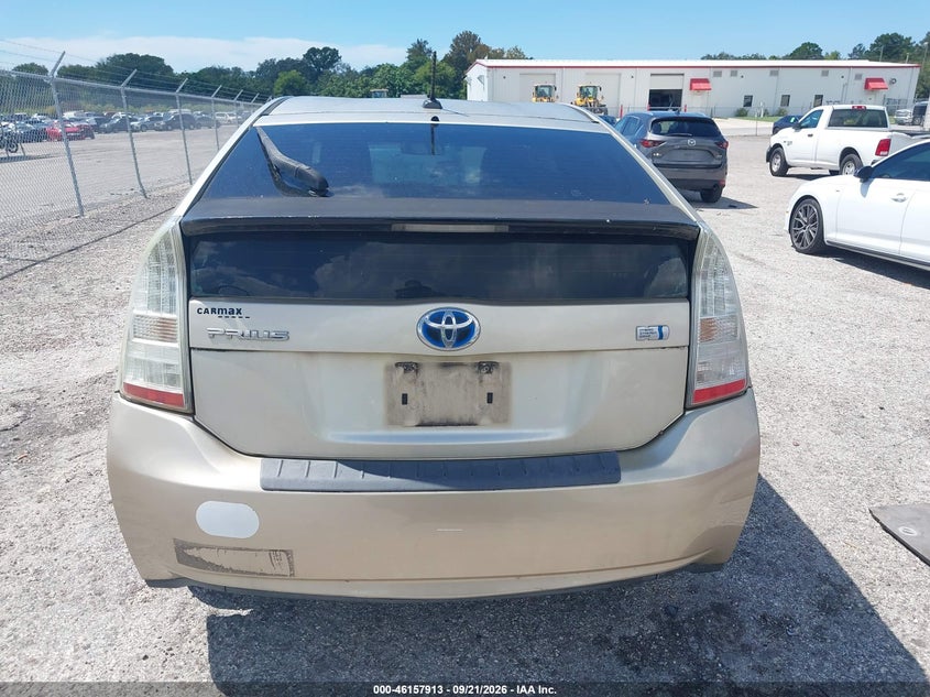 2011 TOYOTA PRIUS TWO · Фото 16