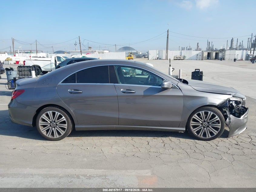 MERCEDES-BENZ CLA 250 - zdjęcie 13