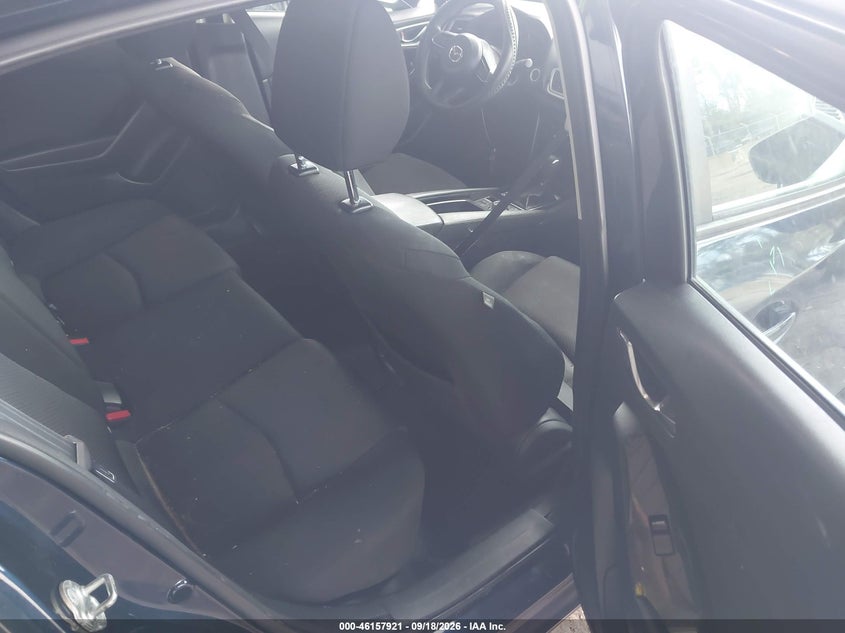 MAZDA MAZDA3 - zdjęcie 8