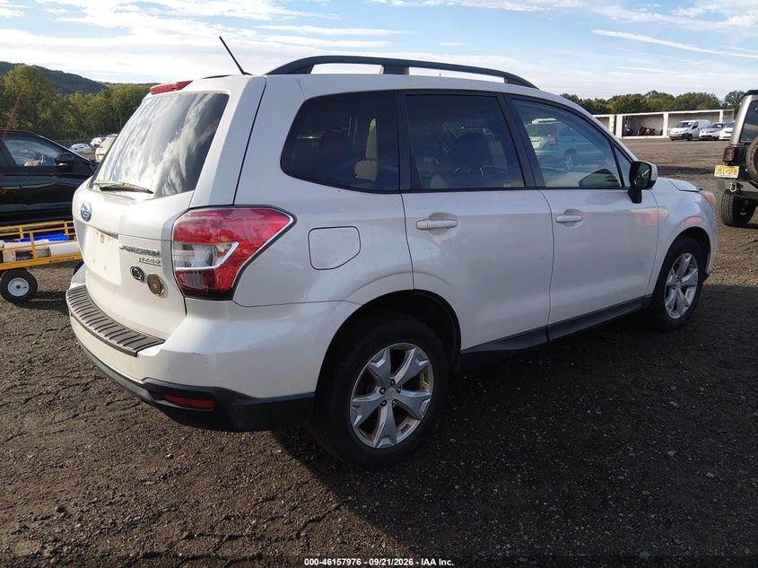 Vin: jf2sjaec6eh536900, lot: 46657775, subaru forester 2.5i premium 20144