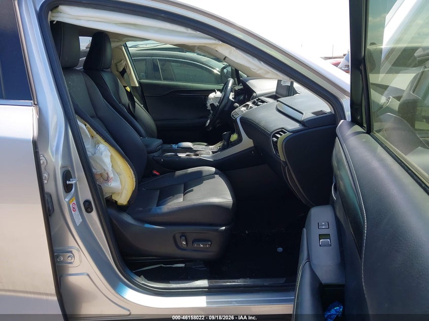 LEXUS NX 300 - zdjęcie 5
