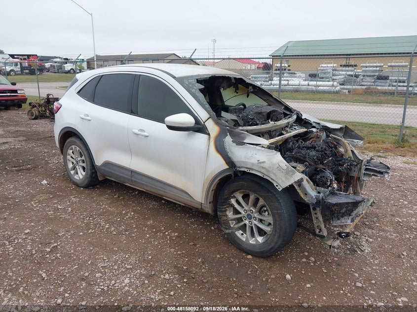 Vin: 1fmcu9g60lub45192, lot: 46657890, ford escape se 2020 img_1