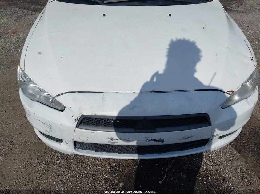 2014 MITSUBISHI LANCER ES · Photo 6