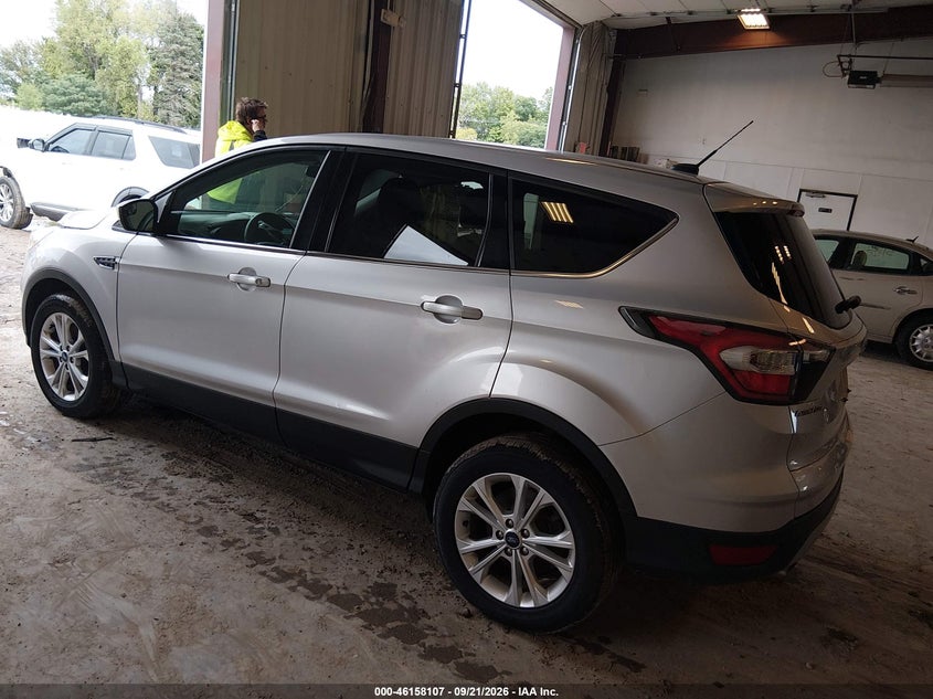 Vin: 1fmcu9gd3hub32569, lot: 46657906, ford escape se 20173