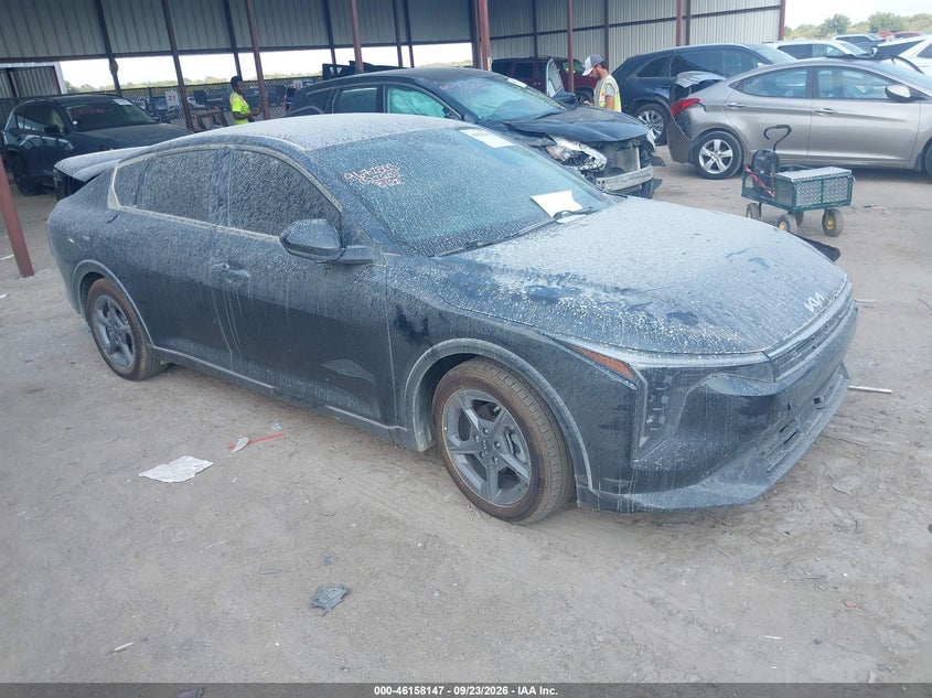 Vin: 3kpft4de2se021201, lot: 46657946, kia k4 lxs 2025 img_1