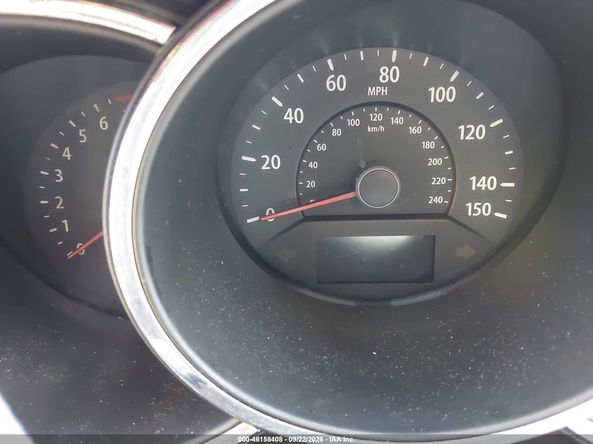 KIA SORENTO 2011 VIN 5XYKU4A23BG038064
