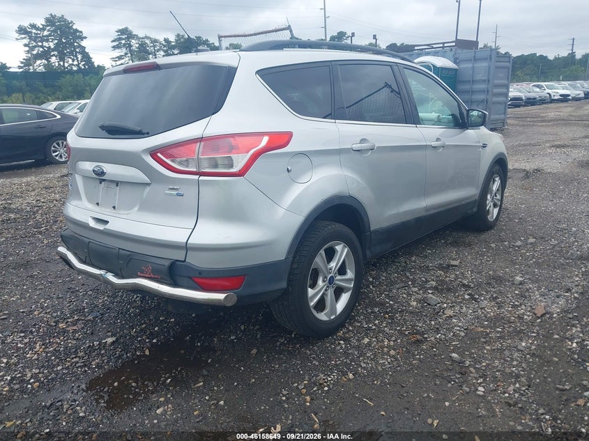 Vin: 1fmcu9gx8eud59522, lot: 46658448, ford escape se 20144