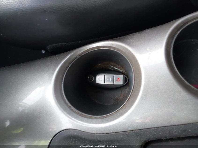 2016 NISSAN JUKE SL · Photo 11