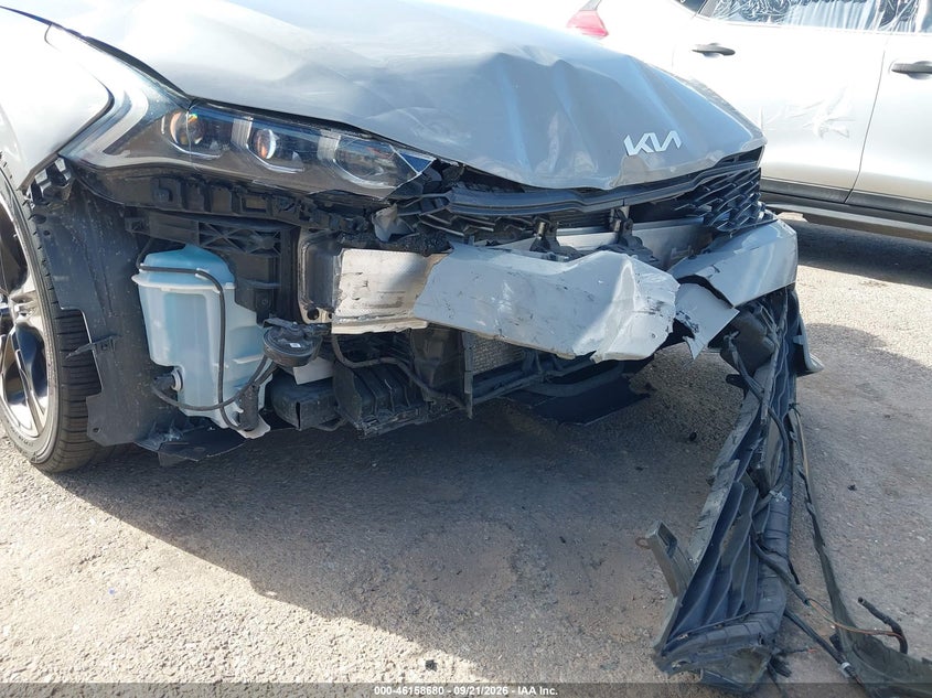 KIA K5 2022 VIN 5XXG64J21NG118620