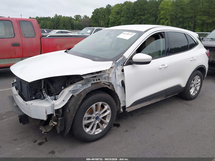 Vin: 1fmcu0g61lua21735, lot: 46658531, ford escape se 20202
