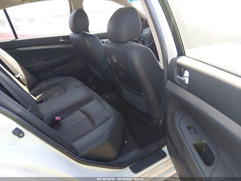 2013 INFINITI G37X auction photo 8