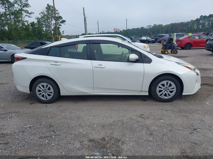 TOYOTA PRIUS - zdjęcie 13