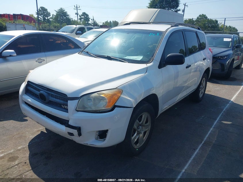 Toyota Rav4 - фото 2