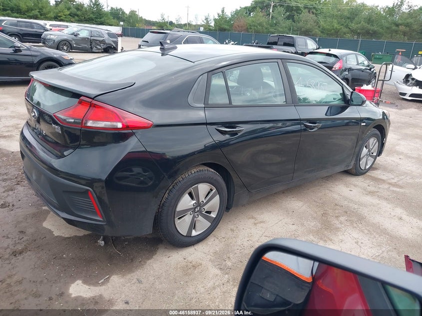 Vin: kmhc65lc3hu023383, lot: 46658736, hyundai ioniq hybrid blue 20174