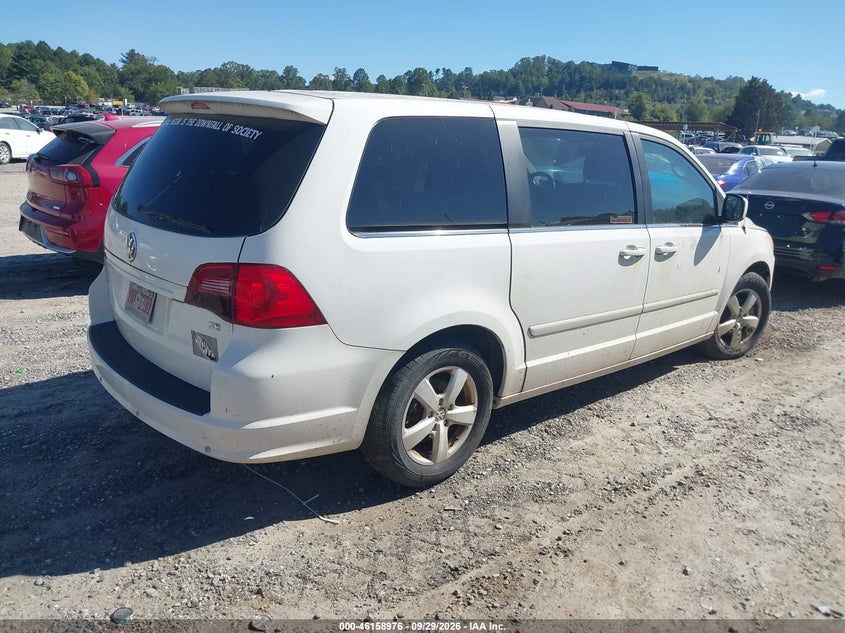 Vin: 2v4rw3d14ar306092, lot: 46658775, volkswagen routan se 20104
