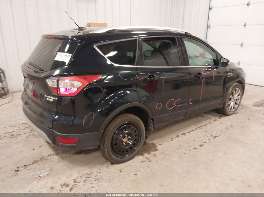 Vin: 1fmcu0jd4hud74811, lot: 46658851, ford escape titanium 20174