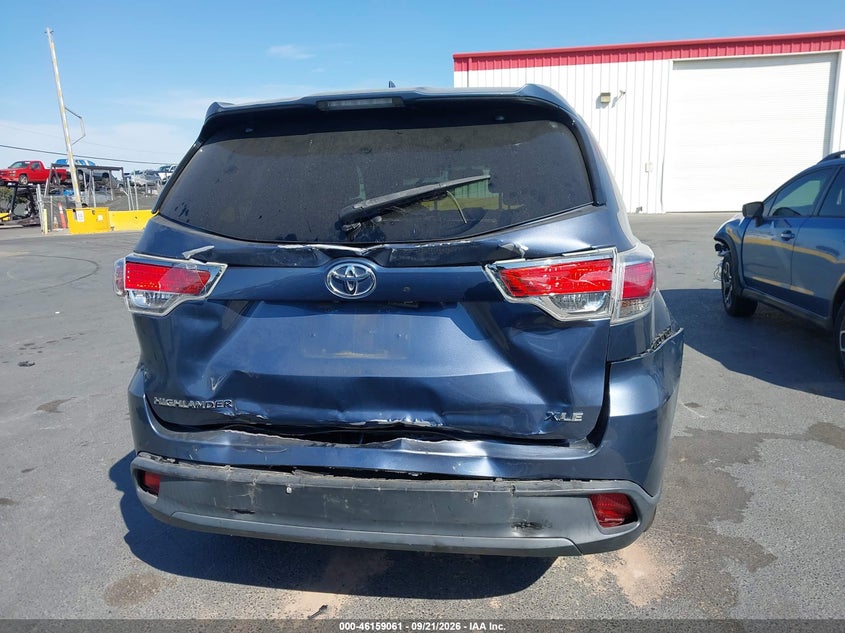 TOYOTA HIGHLANDER - zdjęcie 16