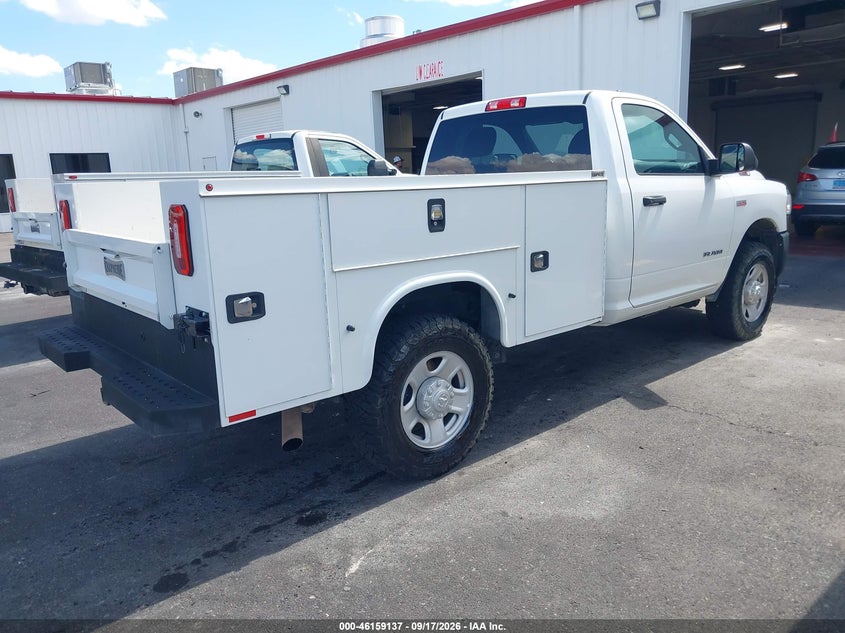 Vin: 3c7wr5aj0mg677025, lot: 46658936, ram 2500 tradesman  4x4 8' box 20214