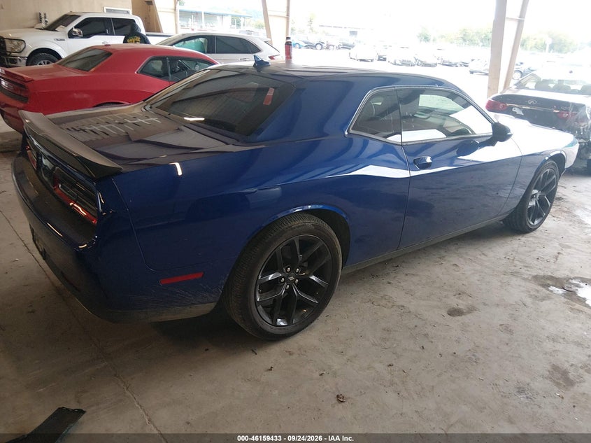 DODGE CHALLENGER - zdjęcie 4