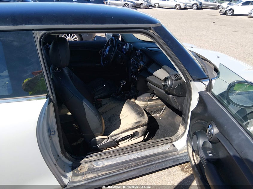 2014 MINI HARDTOP auction photo 5