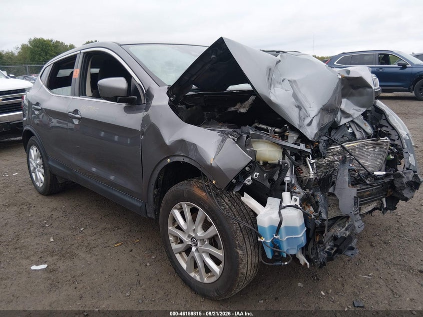 Vin: jn1bj1cw0lw641018, lot: 46659614, nissan rogue sport s awd xtronic cvt 2020 img_1
